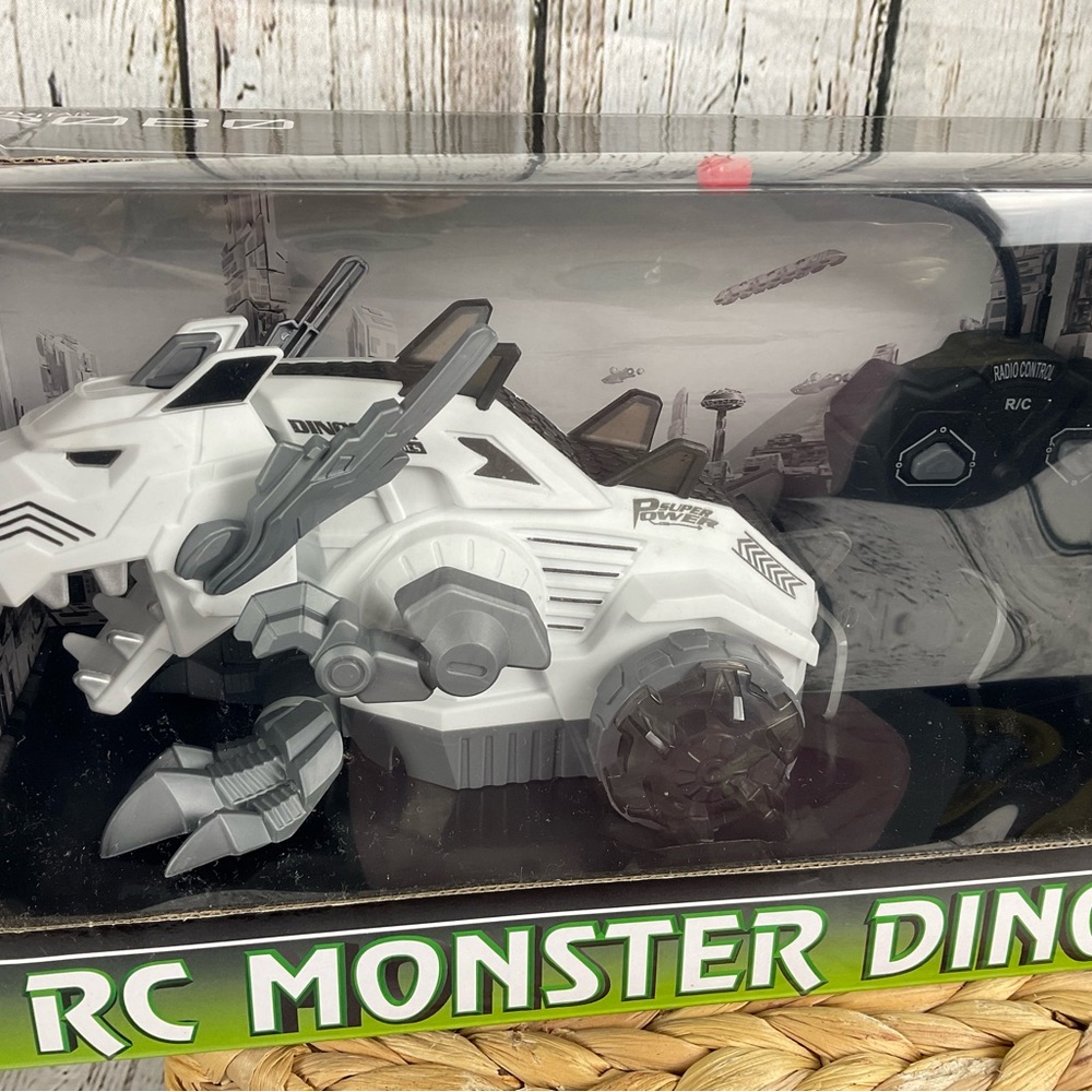Vivitar Robo RC Monster Dino Fire Breathing Remote Control Dinosaur New - Picture 2 of 8